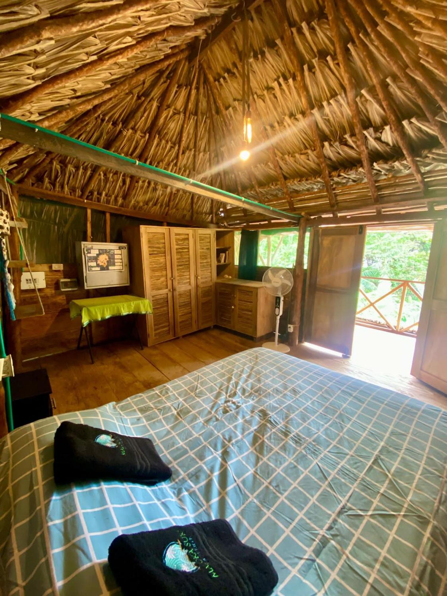 Private Beach House Maloka Surf Puerto Limon Kültér fotó
